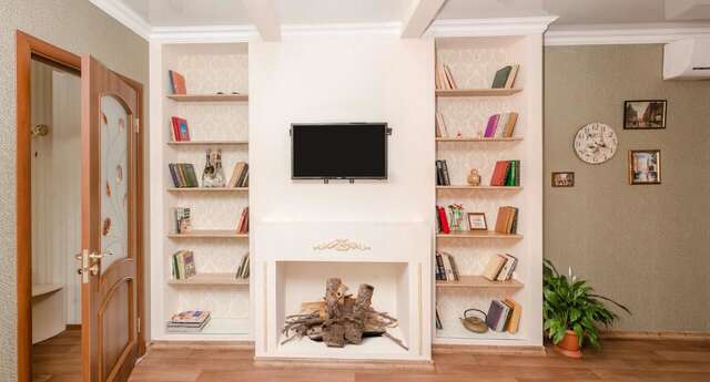 Апартаменты Lux New Year 2020! Christmas tree Николаев-14